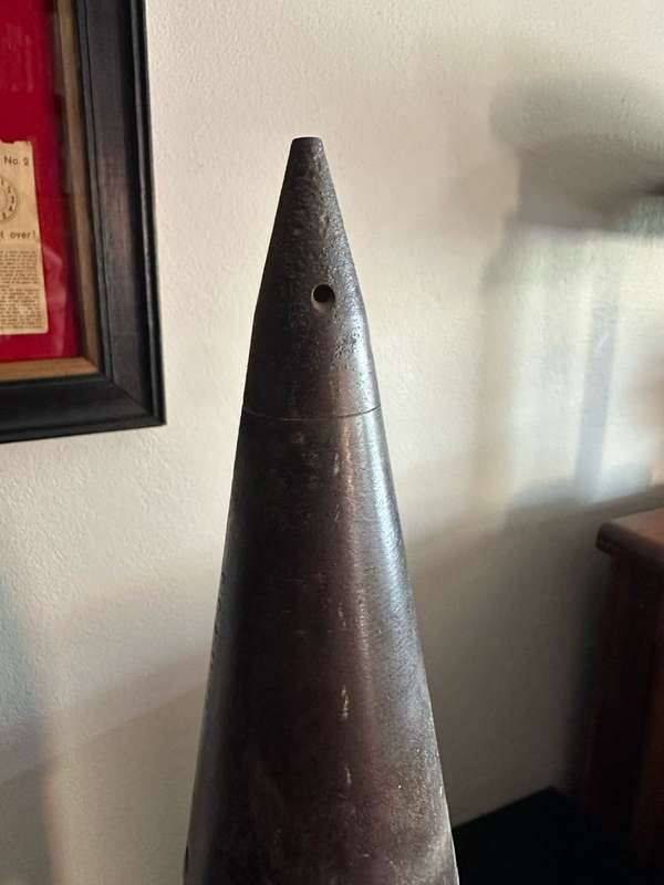 90 MM PRACTICE PROJECTILE-HEIGHT 50,5CM-DIAMETER AT THE BOTTOM 90 MM-SAVE TO HANDLE FFE