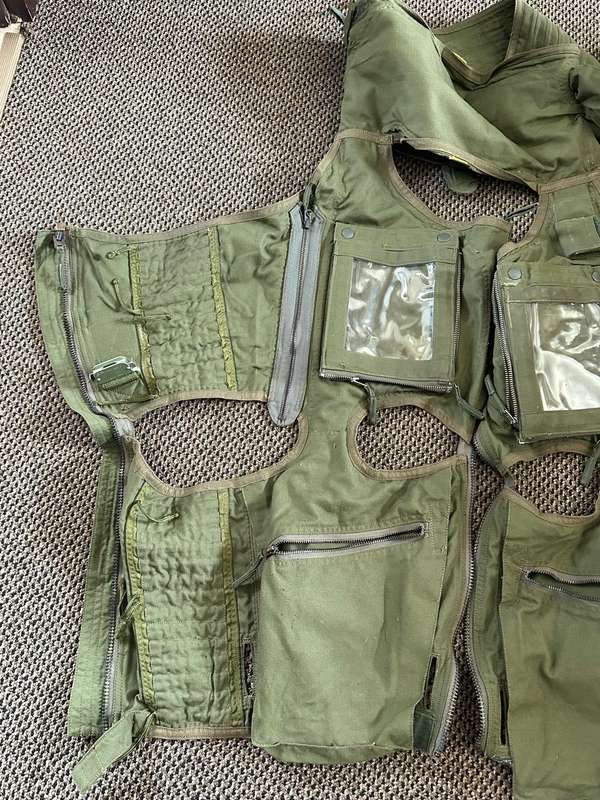 SAAF G-SUIT,SPECIFIC USED IN THE MIRAGE-LOOK AT MARTIN BAKER EJECTION SEAT BUCKLES AND CLIPS-MADE BY