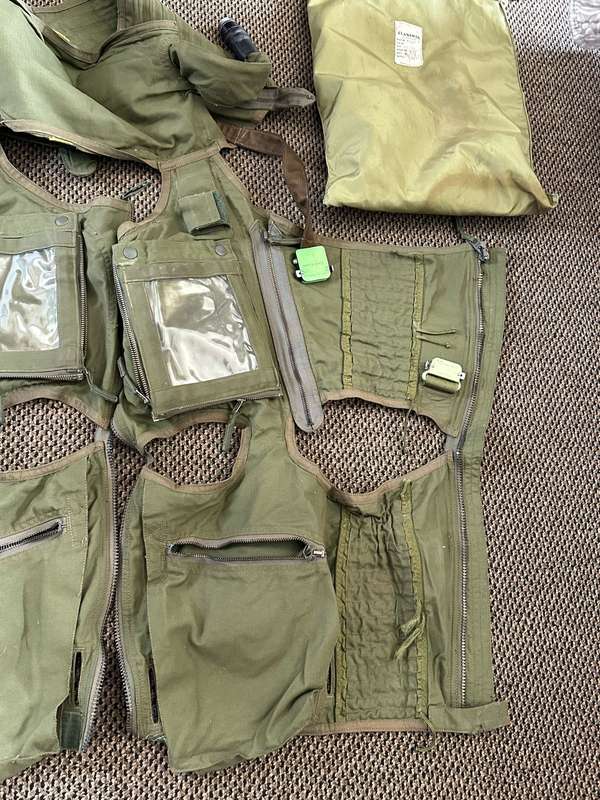 SAAF G-SUIT,SPECIFIC USED IN THE MIRAGE-LOOK AT MARTIN BAKER EJECTION SEAT BUCKLES AND CLIPS-MADE BY