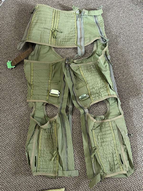 SAAF G-SUIT,SPECIFIC USED IN THE MIRAGE-LOOK AT MARTIN BAKER EJECTION SEAT BUCKLES AND CLIPS-MADE BY
