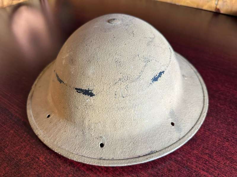 WW2 SA BORDER HELMET-USED IN NORTH AFRICA-3 HOLES IN THE BACK FOR NECK FLAP-PAINTED DESERT CAMO-GOOD