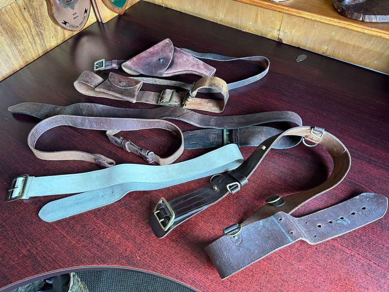 MIXED LEATHER BELT LOT -SOLD TOGETHER