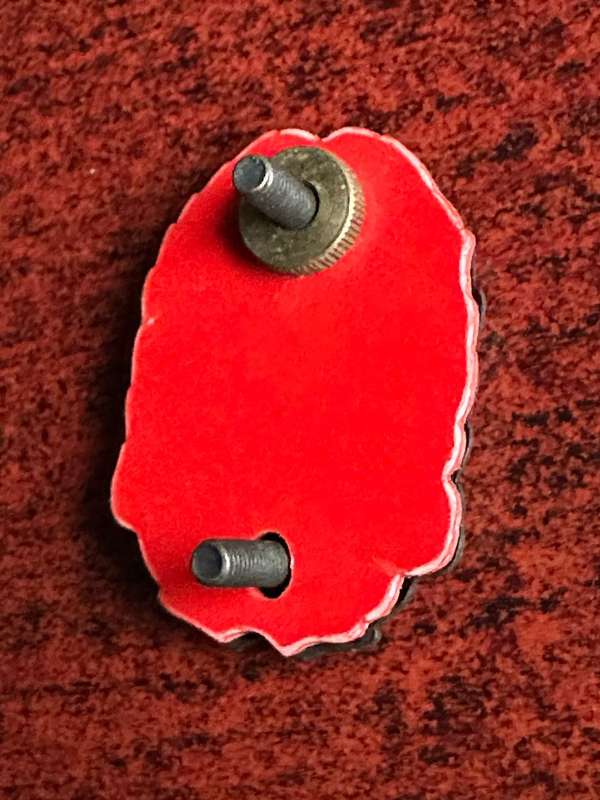 INTELLEGENCE SCHOOL BERET BADGE-WORN FROM 1980'S-EARLY 90'S- 2X SCREW LUGS