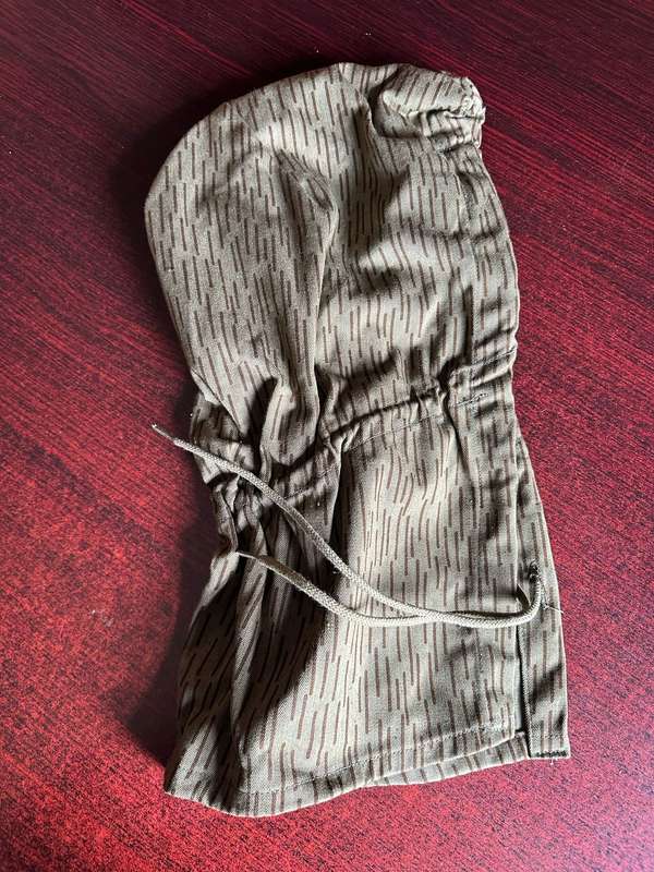 BORDER WAR RAINDROP PATTERN HOODY-TYPE 1 ,MADE 1965-1967 AND TYPE Z 1967-1990