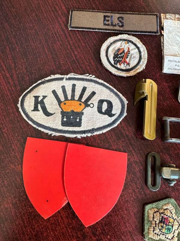 MIXED MILITARY LOT