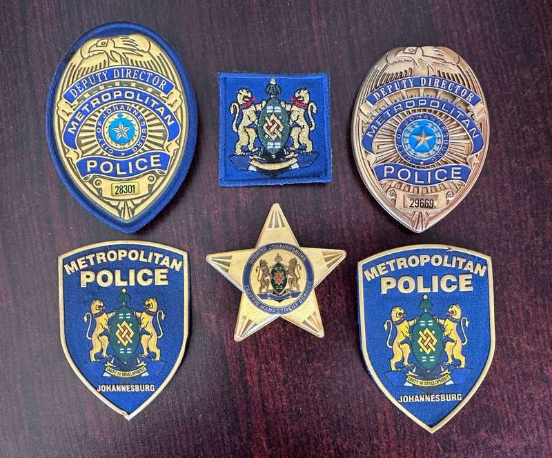 VINTAGE JOHANNESBURG METROPOLITAN BADGE LOT
