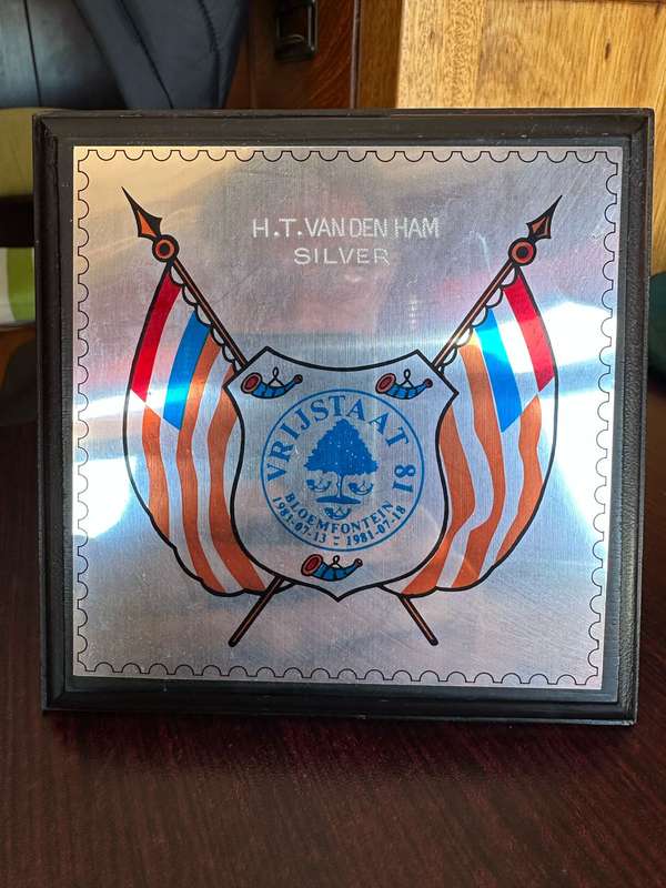 VINTAGE VRIJSTAAT PLAQUE