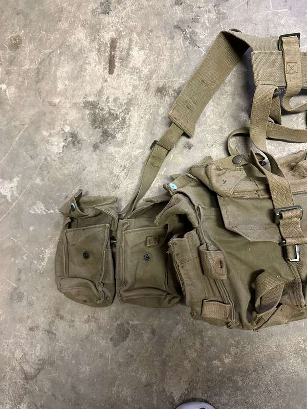SADF PATTERN 73 SKELETON-YOKE,KIDNEY POUCHES,BELT AND 3 AMMO POUCHES