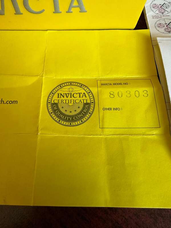 INVICTA MENS,SPECIALTY QUARTS CHRONOGRAPH,MODEL NO 80303-MODEL YEAR 2013-CASE METERIAL STAINLESS STE