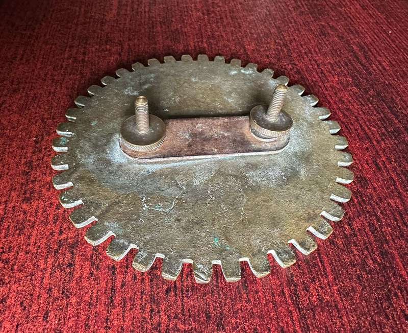 ORIGINAL COPPER WW2 ITALIAN ARMOURED CAR/VEHICLE PLAQUE-DIAMETER 125 MM