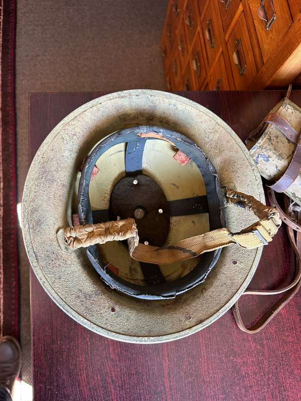 BRITISH WW2 MARK 2 STEEL HELMET WITH WW2 WATER BOTTLE-THE BOTTLE IS COMPLETE WITH STOPPER AND LEATHE