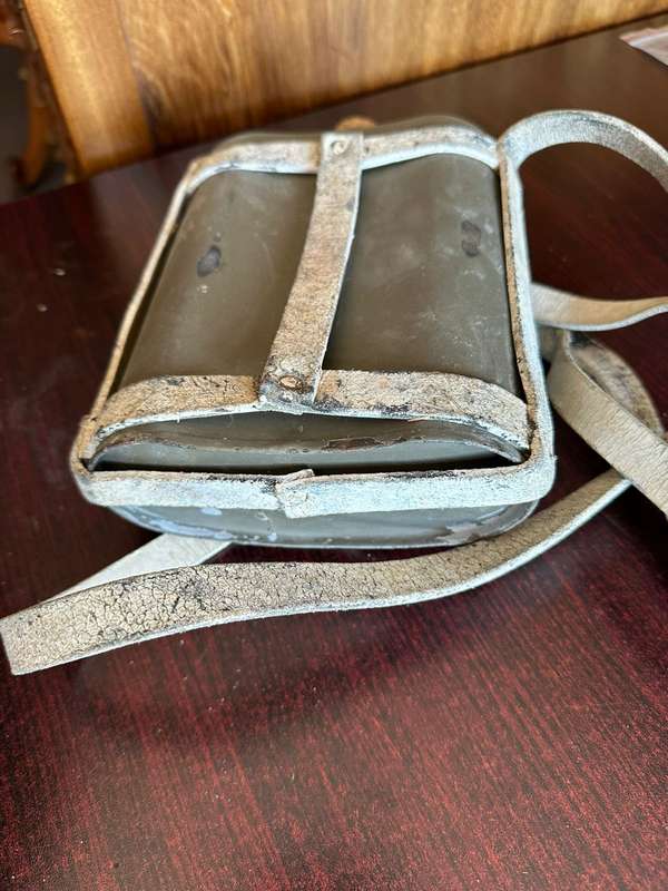 BRITISH WW2 MARK 2 STEEL HELMET AND WW2 WATER BOTTLE