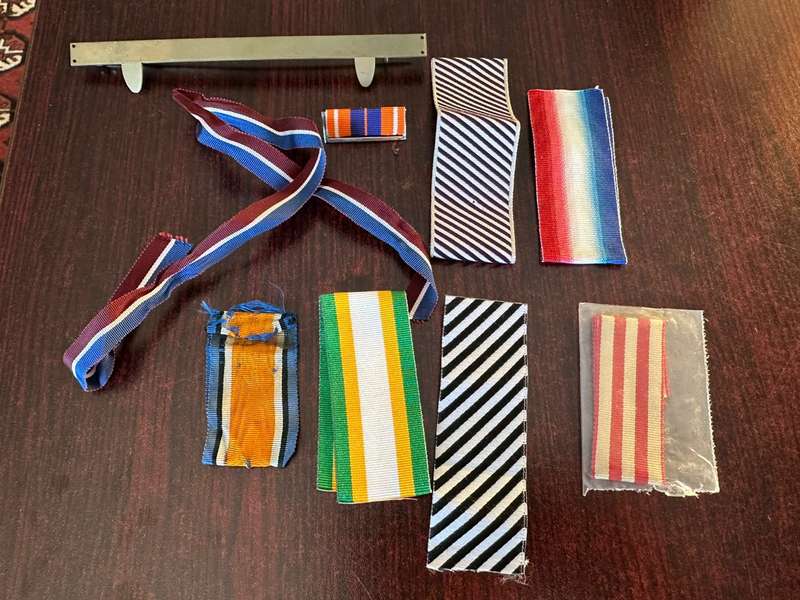 Mixed ribbons and 2 ribbon bars lot, sold together