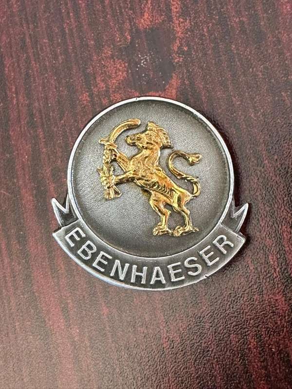 9 SA infantry beret badge. Worn late 1980's-1990's. 2 x Screw lugs