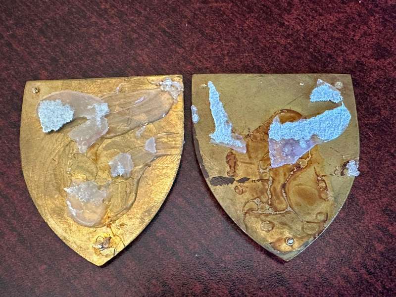 SA army HQ, flash pair. Old. 1st issue. No pins. Silicone can be removed.