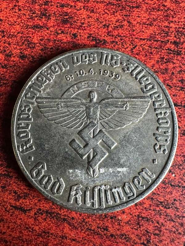 German Nazi para military aviation organization,that provided military aviation training. NSFK. Nati