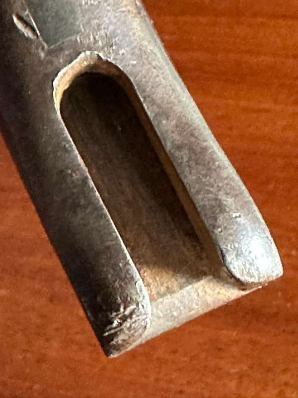 Boer war pattern 1888 Mk.1 bayonet leather covered metal scabbard. Wilkinson makers mark.