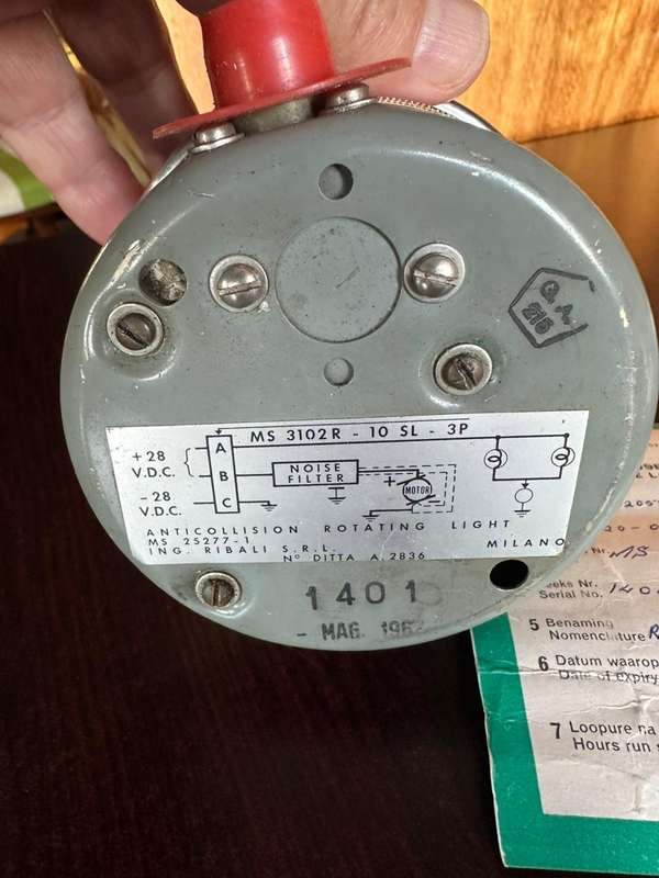 Rotating beacon lite on the Impala jet,serviceable label dated 1975. Working condition,was still sea