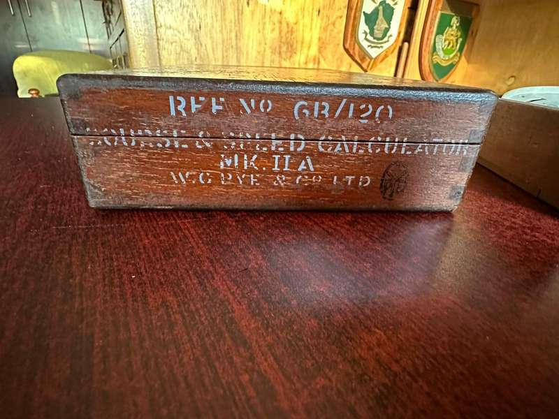 Original WW2 navigation equipment ,complete and good condition. Computer height and air speed mark