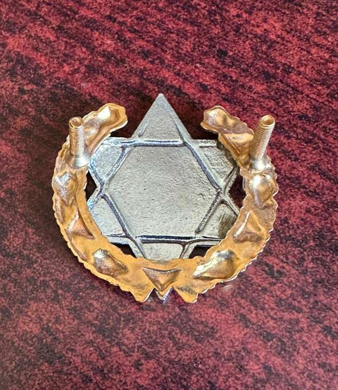 Corps of chaplains (Jewish) cap badge. Worn from 1970's. 2 Lugs.