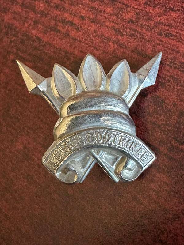 111 Battalion cap badge. White metal variation. Approved in 1980. 2x Screw lugs