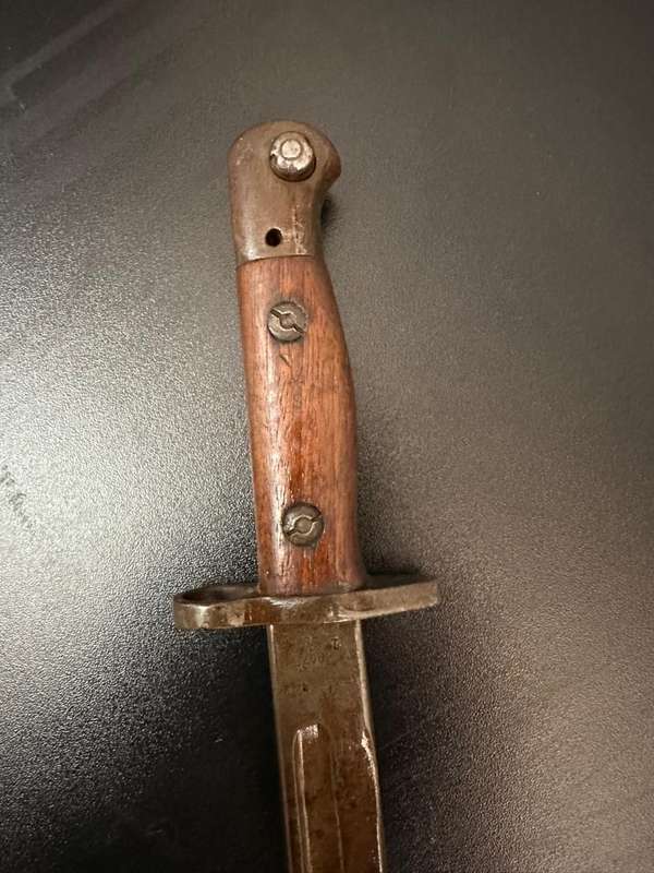 1907 Pattern bayonet, with no scabbard.