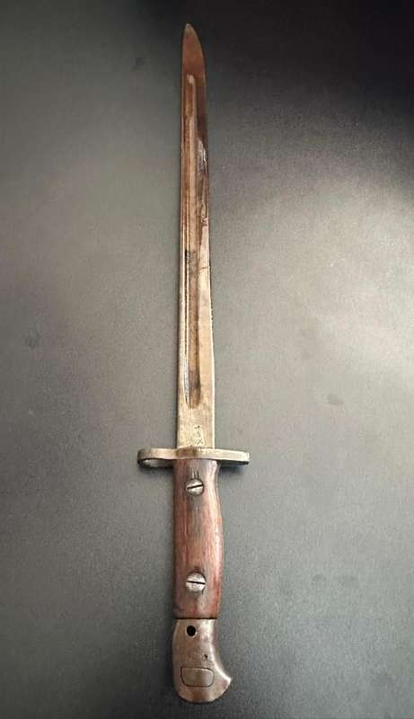 1907 Pattern bayonet, with no scabbard.