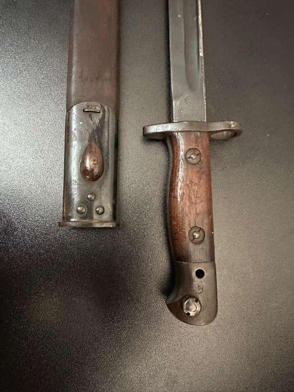 1907 Pattern bayonet,Wilkinson makers mark, with scabbard. Good condition.