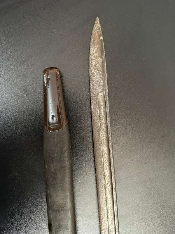 1907 Pattern bayonet,Sanderson makers mark, with scabbard. Please note that the button on the scabba