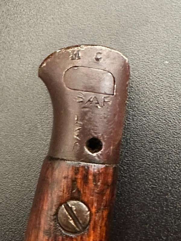 1907 Pattern bayonet,Sanderson makers mark, with scabbard. Please note that the button on the scabba