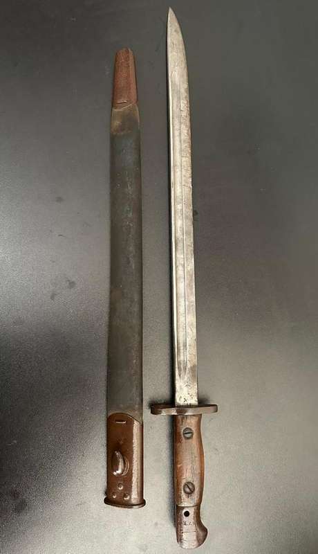 1907 Pattern bayonet with scabbard. Wilkinson makers markings.