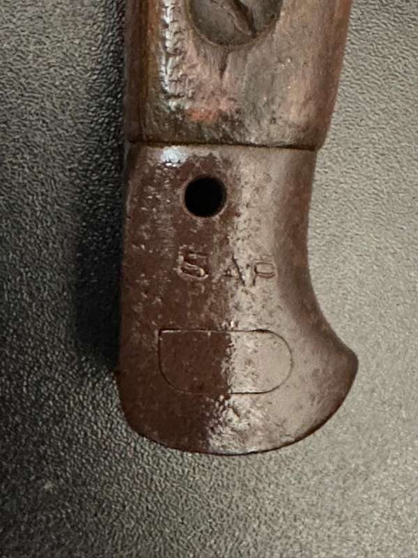 1907 Pattern bayonet with scabbard. Wilkinson makers markings.