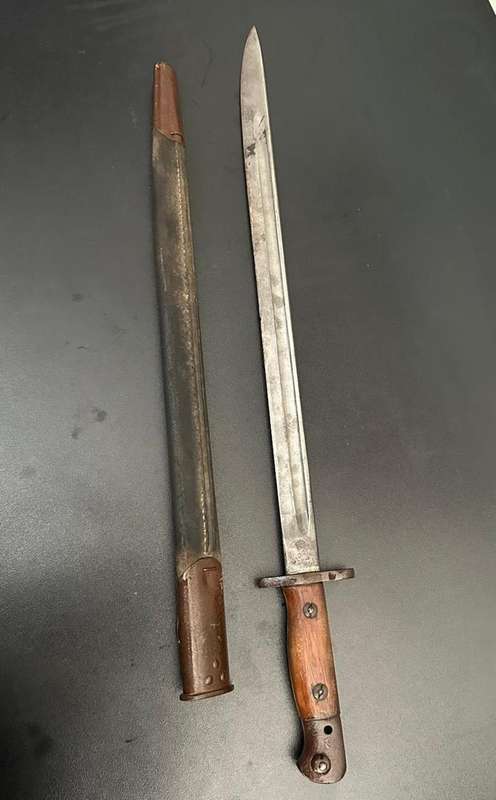 1907 Pattern bayonet with scabbard. Wilkinson makers markings.