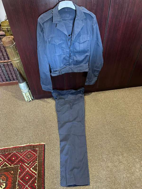 SA Airforce bunny jacket and trousers. The bunny jacket a size medium, measures 53 cm armpit to armp