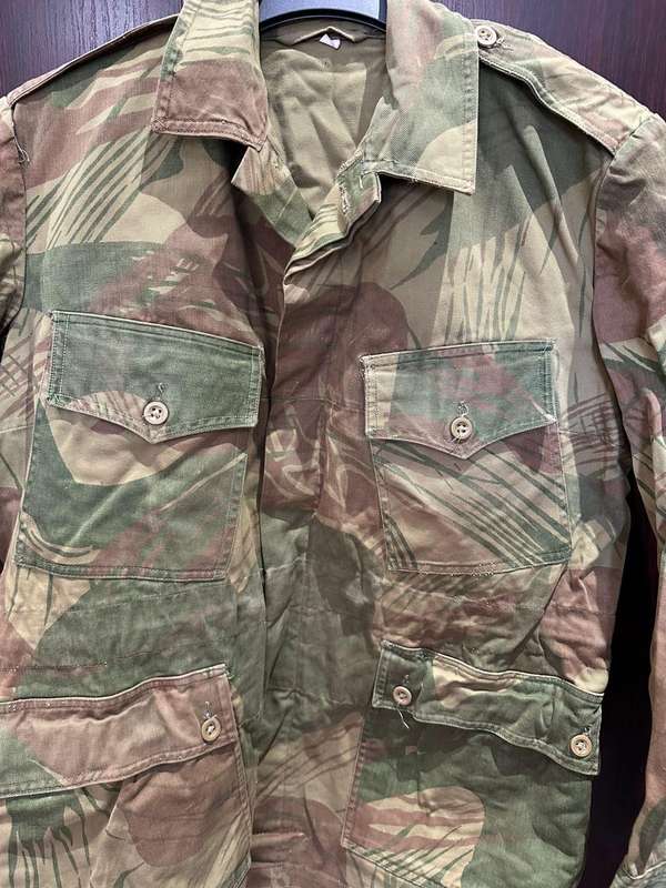 Rhodesian camo jacket, early brush stroke pattern,late 1960's-early 1970's. Size large,measures 60c