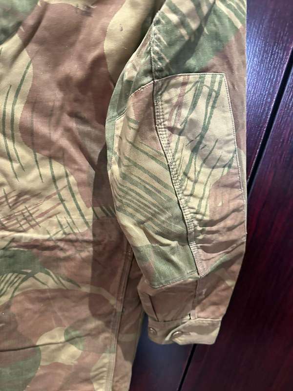 Rhodesian camo jacket, early brush stroke pattern,late 1960's-early 1970's. Size large,measures 60c