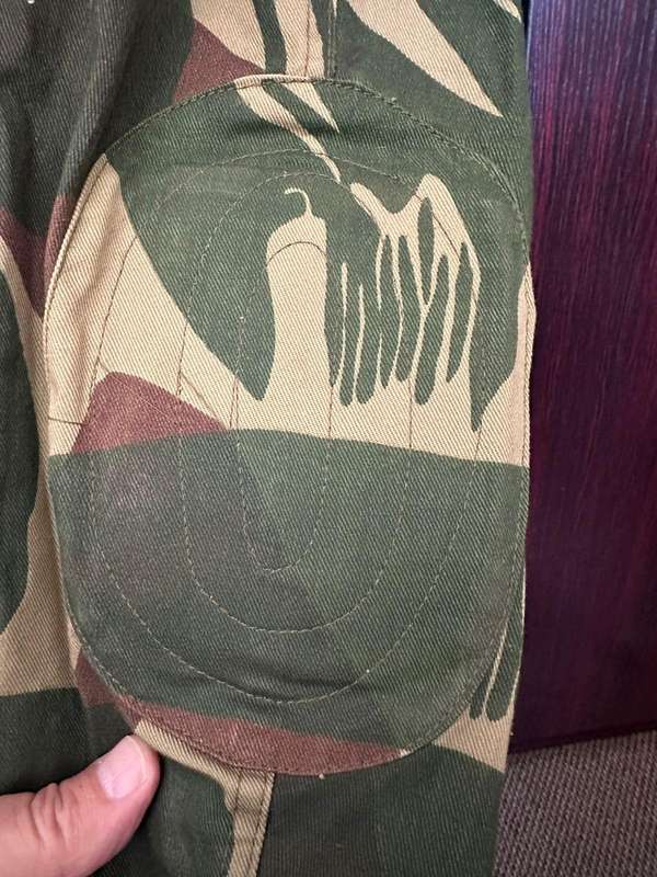 Rhodesian camo jacket. Size extra large. Measures 63 cm armpit to armpit. Sleeve length 68cm. Padded