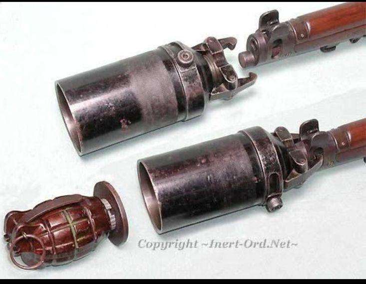 Mills no. 36 rifle grenade with base plate for the . 303 riflle. FFE