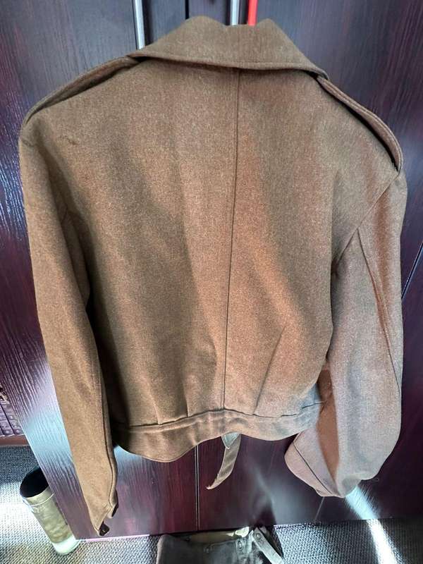 Old SA army Bunny jacket (size large). Measures 52cm armpit to armpit , labelled and dated 1956. Siz