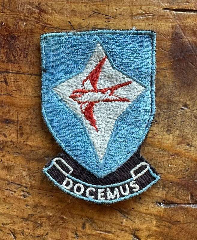 87 Helicopter flying school patch. Worn from mid 1980's on right upper arm.