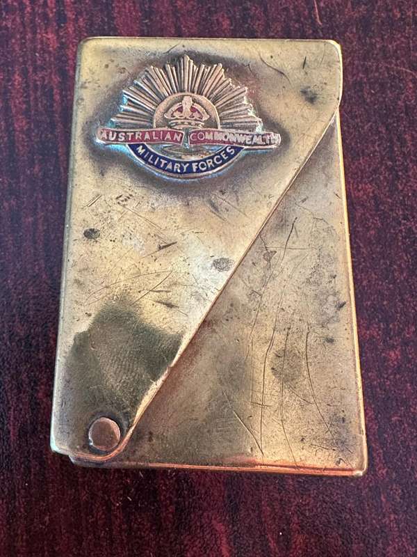 WW1 Dunhill service matchbox cover. Officers. Comes with maker stamp and Australian badge. Brass. Me