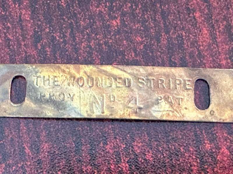 WW1 Wound stripe. Scarce.