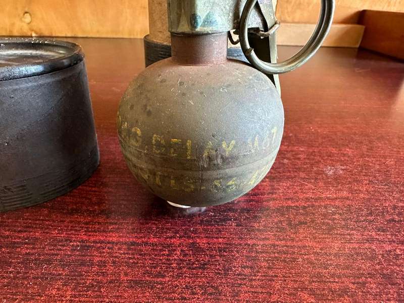 USA M67 Vietnam "Baseball" hand grenade. FFE. Inert. Comes with original holder. Extremely rare. Use