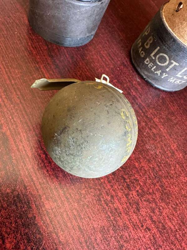 USA M67 Vietnam "Baseball" hand grenade. FFE. Inert. Comes with original holder. Extremely rare. Use