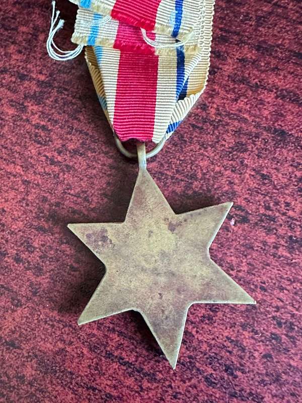 Unnamed WW2 full size Africa star