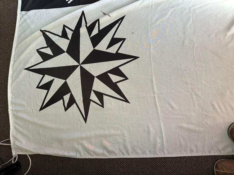 5 Recce Regt. original flag. Measures 180x120 cm. Used but in good condition. Cotton double sided.