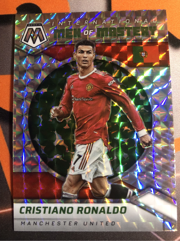 Cristiano Ronaldo CR7 Super RARE Mosaic Refractor 2021 Soccer trading card