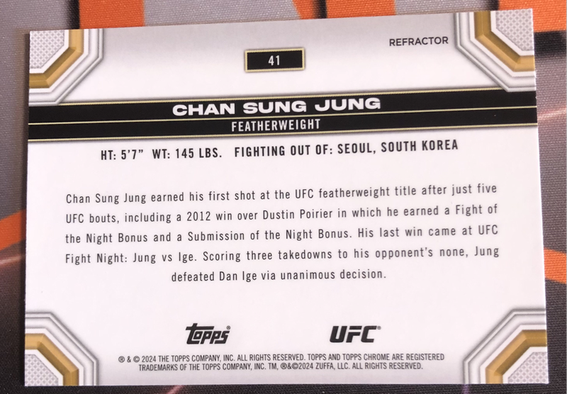Chan Sung Jung REFRACTOR UFC Topps Chrome trading card