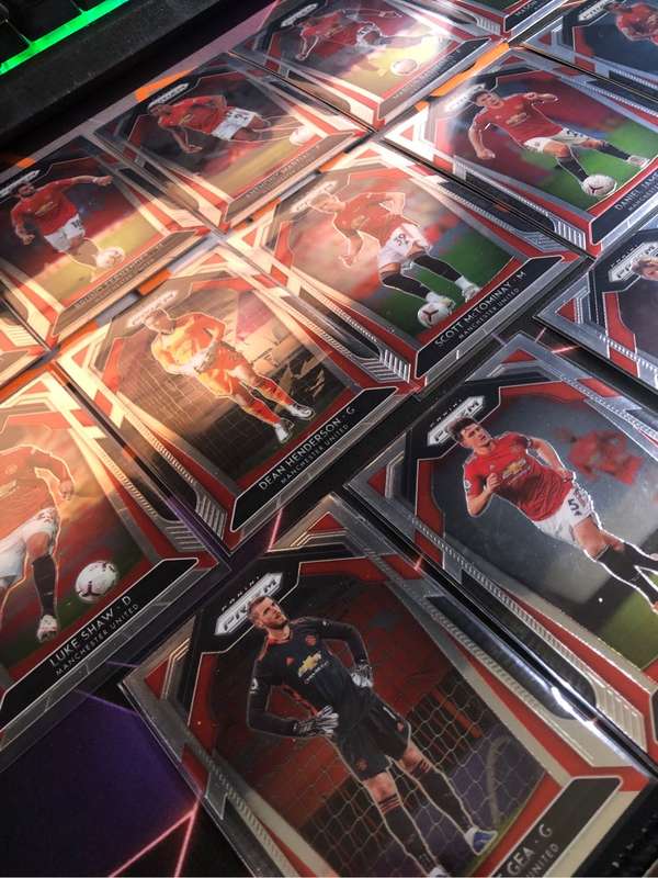 Manchester United COMPLETE 15 card BASE set 2020-21 PRIZM Soccer trading card BUNDLE