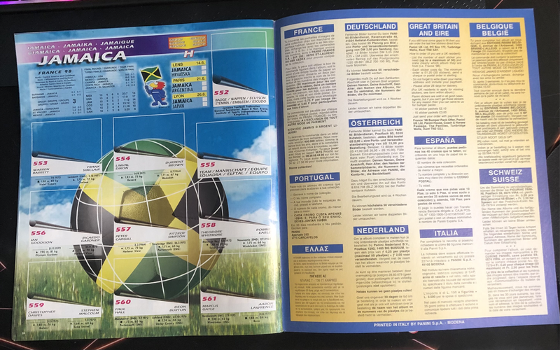 VINTAGE 1998 France Soccer World Cup EMPTY Sticker album (EXCELLENT Condition)
